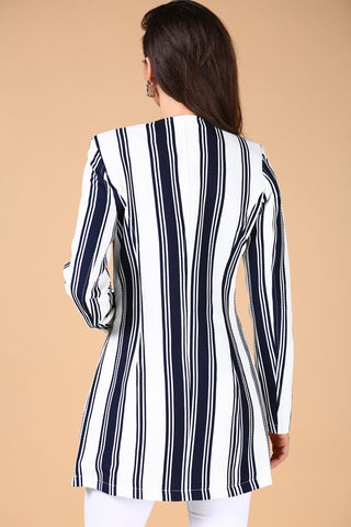 Zipped Detail Patterned Jacket