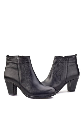 Women's Black Leather Boots