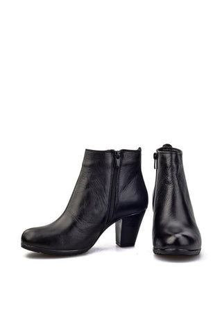 Women's Black Leather Boots